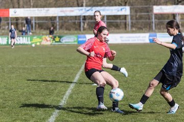 Bild 442 - wBJ VfL Pinneberg - Waldd�rfer SV : Ergebnis: 5:0